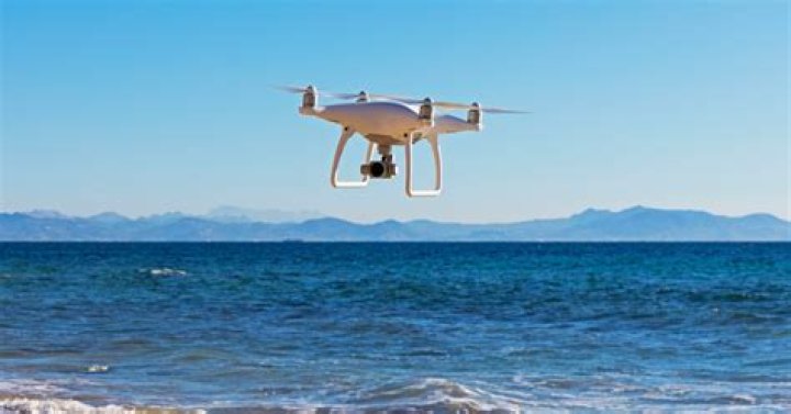 7 Drones With Super Long Flight Times