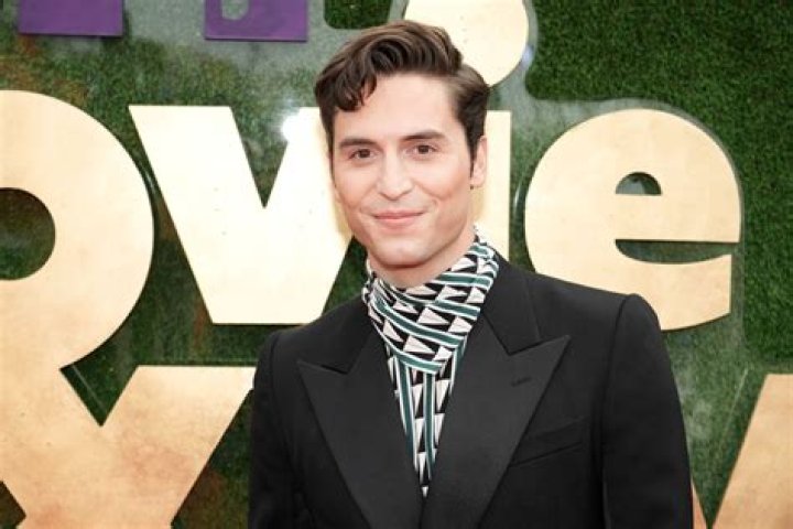 Benito Skinner Net Worth 