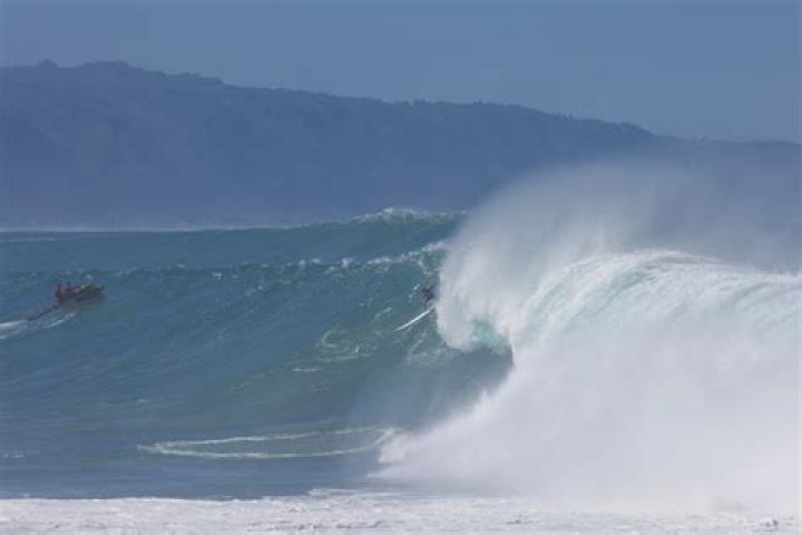 Big Wave Surfer: Garrett McNamara And Wife Nicole McNamara Age &amp; Kids