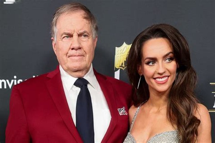 Breece Hall Bio, Wiki, Age, Family, Girlfriend, NFL Draft, Contract and Net Worth