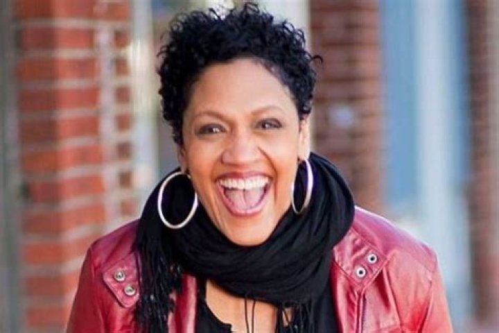 Brian McKnight’s Ex-wife Julie McKnight Is Enjoying Her Life Being A Grandmother