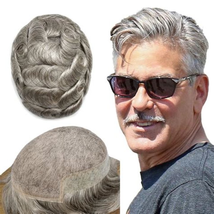 Did mannix wear a toupee