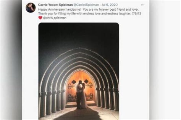 Did You Know Chris Spielman’s Wife Carrie Yocom Is A Realtor?