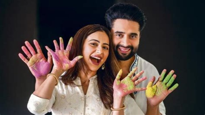 Exclusive Premiere: Preet Jatti's Viral Video Unveiled In Full For Maximum Impact