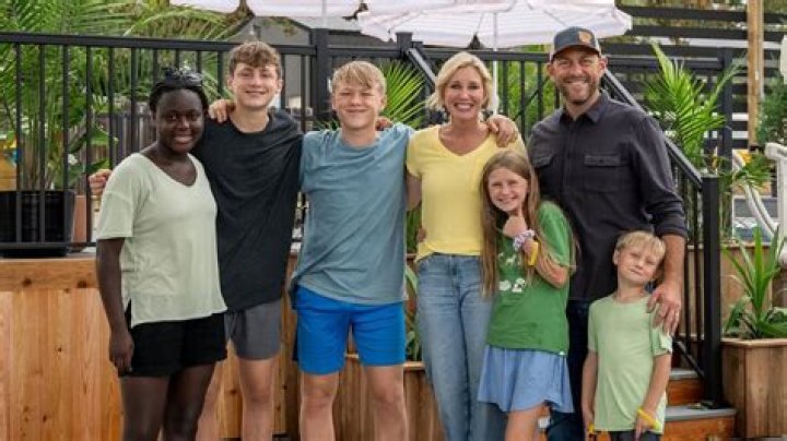 How Much Do Jenny And Dave Marrs Earn? Details About Their Net Worth And Kids
