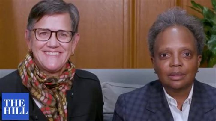 Is Amy Eshleman Transgender? Wikipedia and Bio – More On The Chicagoan First Lady