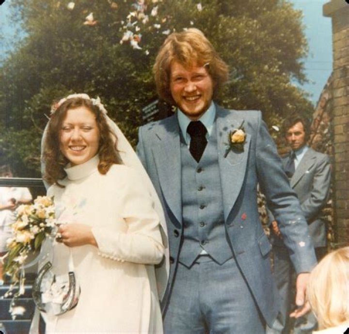 Is BBC Presenter Lucy Worsley Is Still Married To Her Husband Mark Hines? Their Wedding Pictures On IG