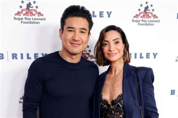 Is Courtney Mazza’s Husband Mario Lopez Plastic Surgery Rumors True?