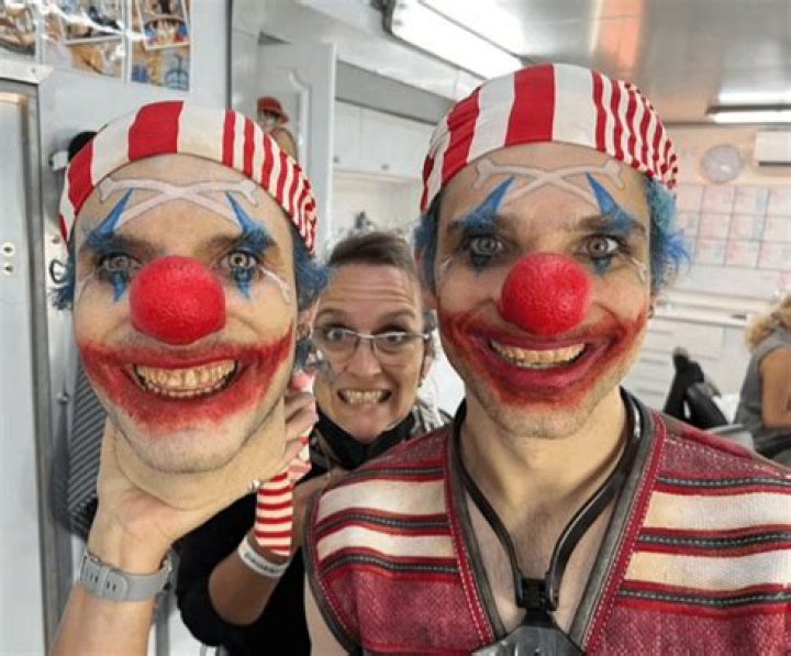 Is The Live Action Buggy Jeff Ward Gay? Gender And Sexuality