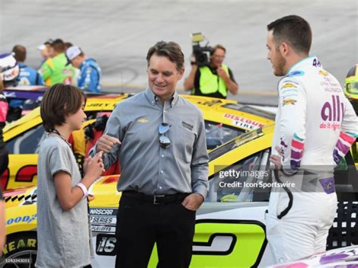 Jeff Gordon’s Son Leo Benjamin Gordon Already Showing Interest In Racing