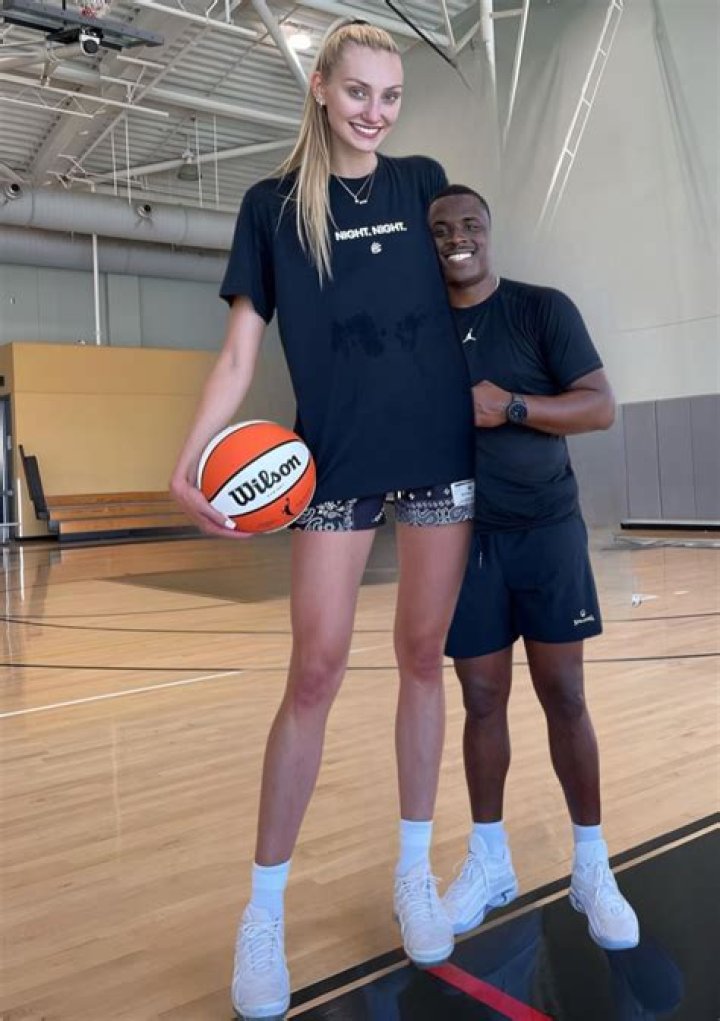 Kimberly Guilfoyle's Height And Weight Revealed!