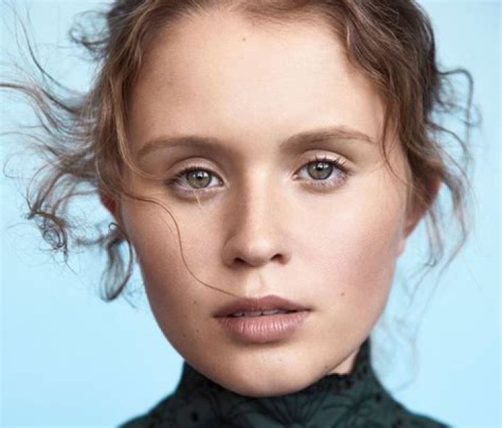 Know Everything About LisaRaye McCoy’s Baby Father Kenji Pace