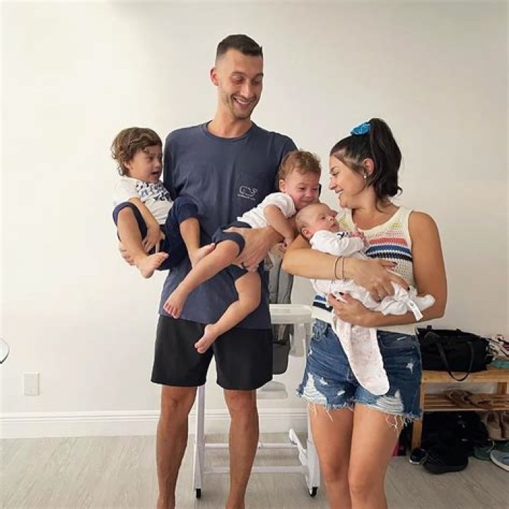 Loren Halifax Husband, Married, Net Worth, Age, Height, Kids, Bio