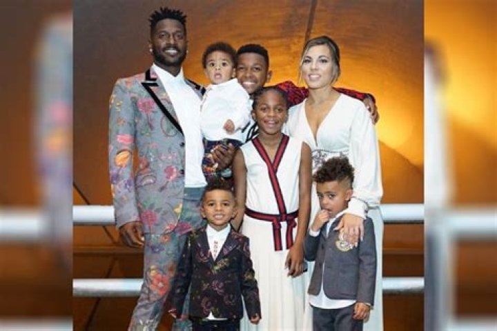 Meet Apollo Brown – Photos Of Antonio Brown’s Son Chelsie Kyriss 