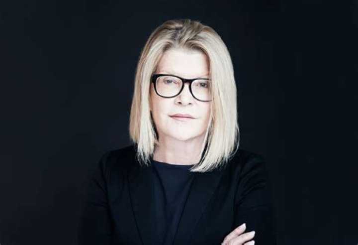 Meet Avril Elizabeth Kroeger: An Entrepreneur's Journey