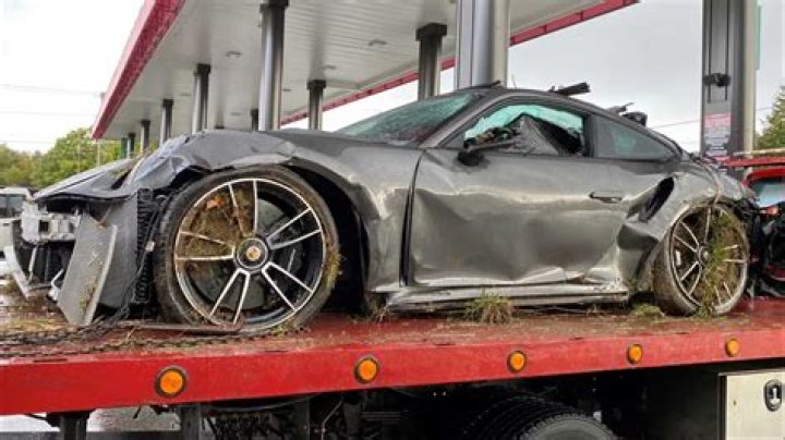 Porsche Girl Accident Body Pic: The Unfortunate Incident That Shocked Many