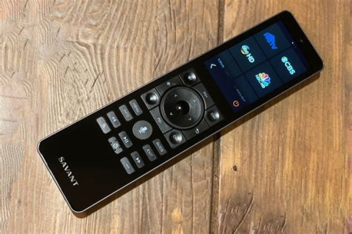 Savant X2 Remote Control Review: Easy to Use, Great Looks