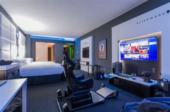 The Hilton Hotel in Panama Features an Insane Alienware Gaming Room