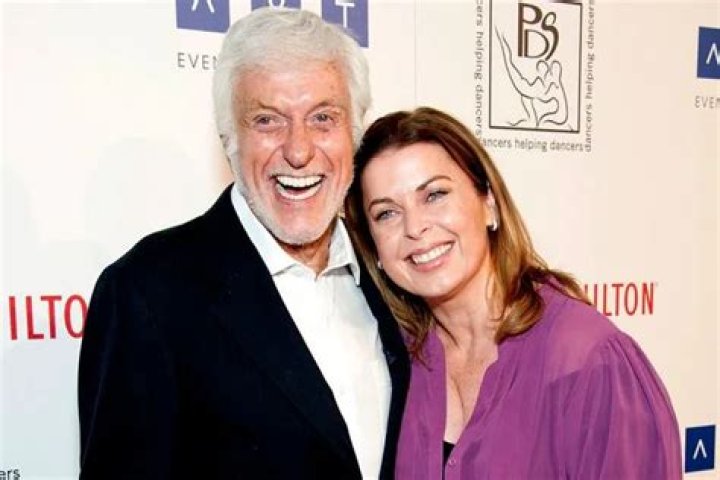 The Untold Truth We Know About Charlie Gibson's Wife, Arlene Gibson