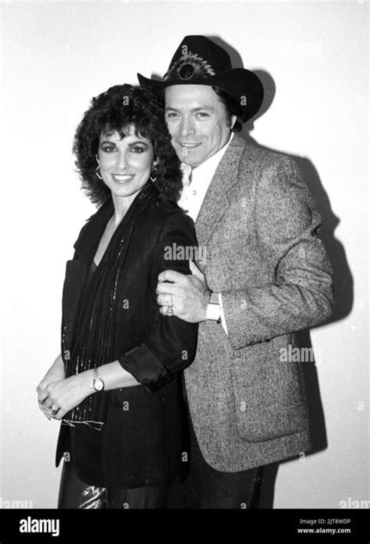The Untold Truth We Know About Mickey Gilley’s New Wife, Cindy Loeb Gilley
