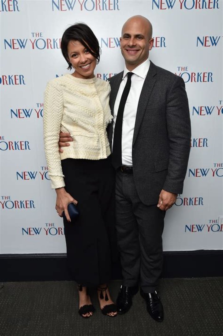 Unraveling The Mystery: Is Alex Wagner Still Married? A Celebrity Insight