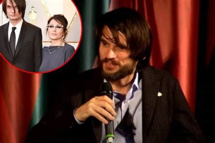 What Does Jonny Greenwood’s Wife Sharona Katan Do?