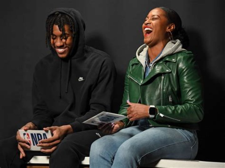 Who Are Jaden Ivey Parents: Meet Niele Ivey And Javin Hunter