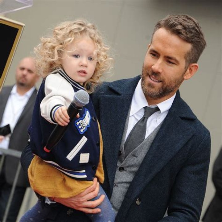 Who Is Andrew Reynolds’ Baby Mama? He’s A Father Of One Daughter