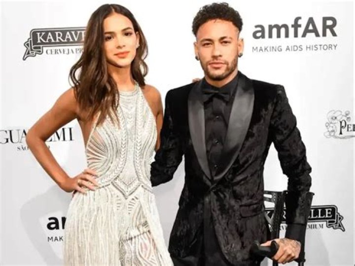 Who Is Bruna Marquezine Boyfriend In 2022? Maldivas Actress Dating Life After Neymar Jr