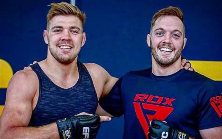 Who Is Dricus Du Plessis? Meet The MMA Fighter’s Wife &amp; Family