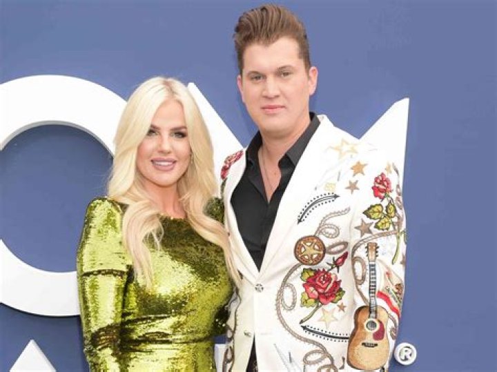Who Is Jon Pardi's Wife To Be Summer Duncan? Here's A Look At Their Relationship