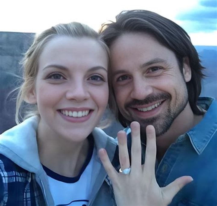 Who Is Kara Killmer’s Husband, Andrew Cheney? All We Know About Her Secretive Love Life
