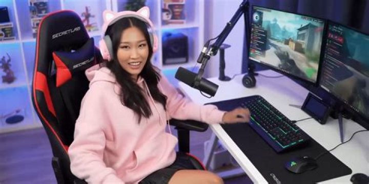 Who Is Twitch Streamer Otzdarva Dating? Inside His Love Life As Fans Are Curious To Know If He Has A Girlfriend
